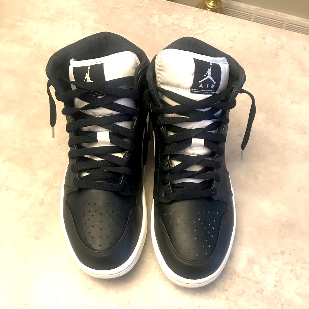 Nike Air Jordan 1 Black Sz 10